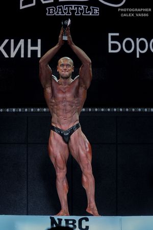 CLASSIC PHYSIQUE
